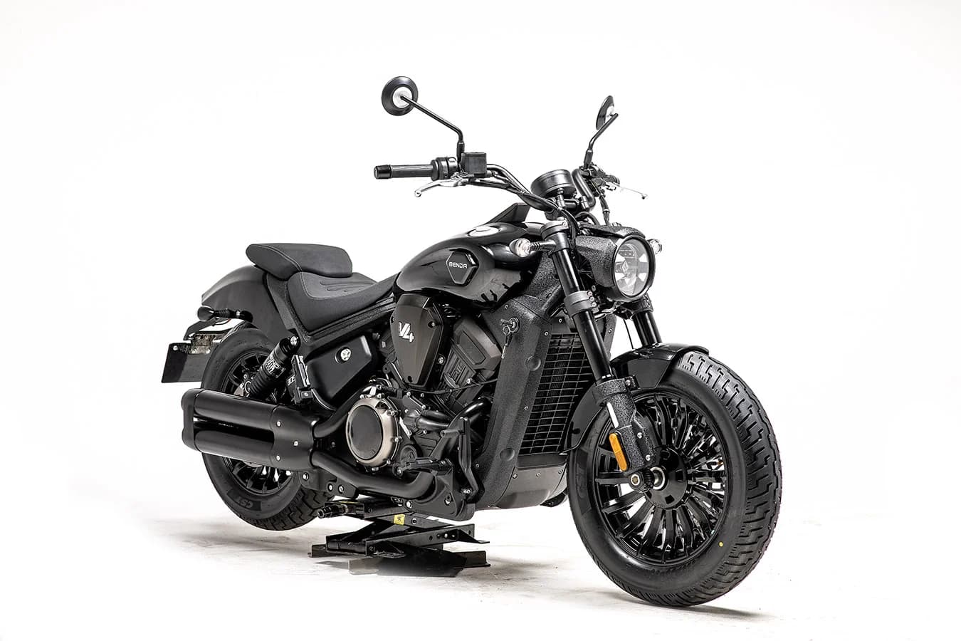 BENDA DARK FLAG 500 3