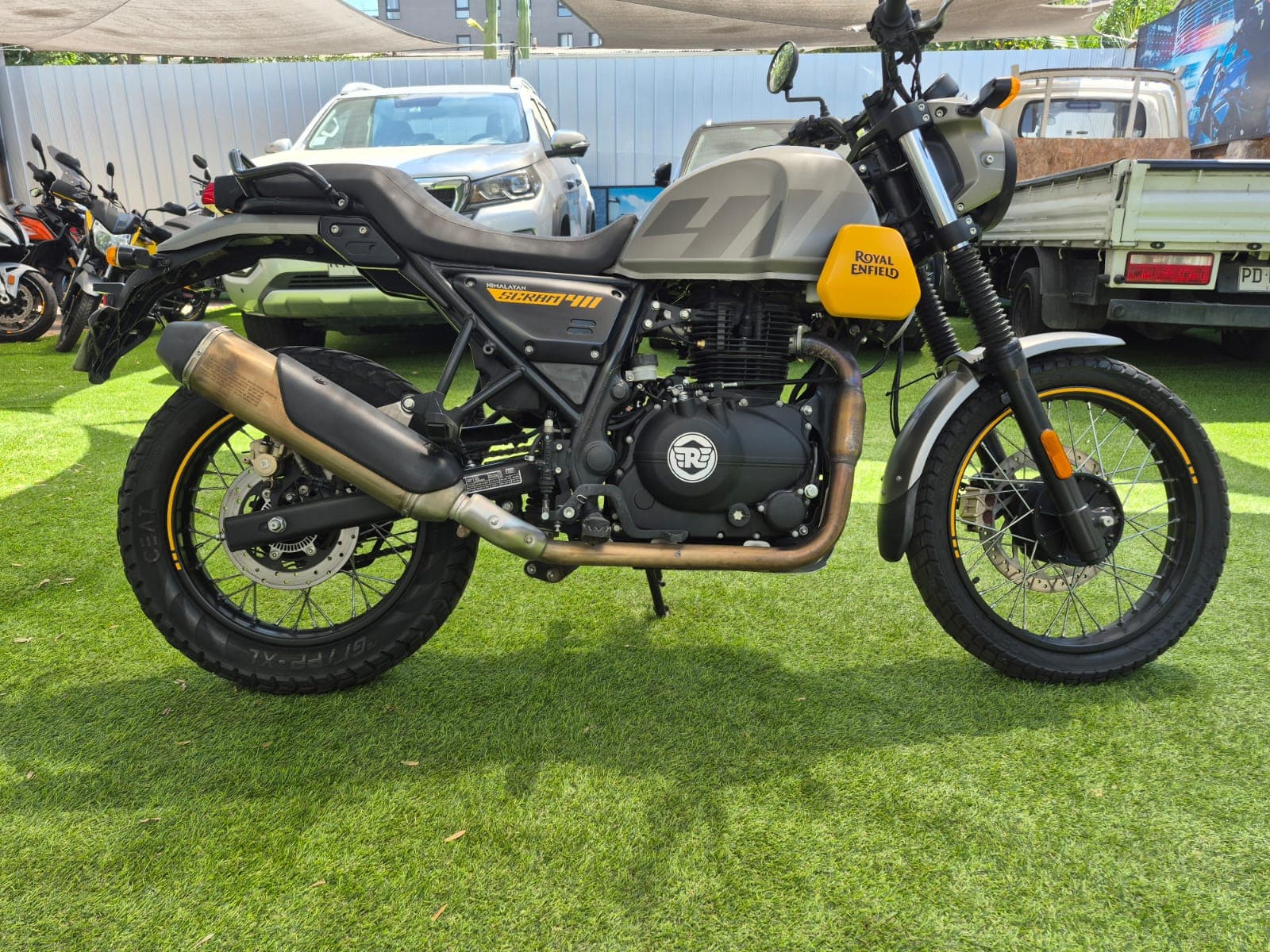 ROYAL ENFIELD SCRAM 411 2024 3