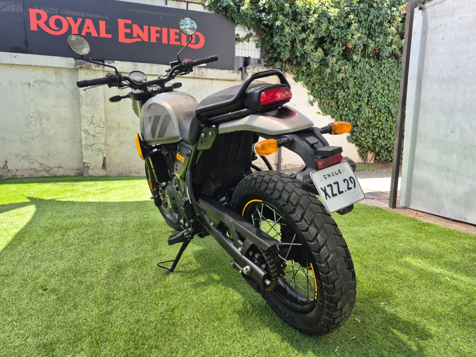 ROYAL ENFIELD SCRAM 411 2024 6