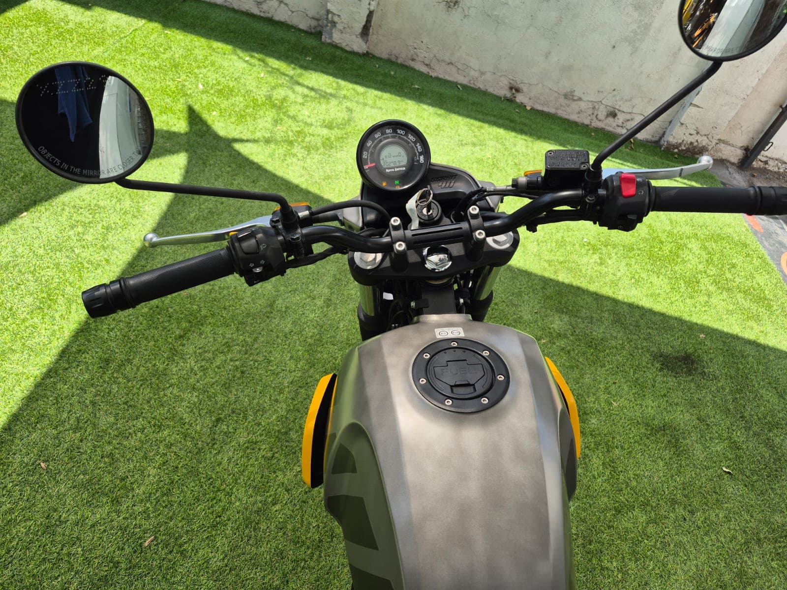 ROYAL ENFIELD SCRAM 411 2024 9