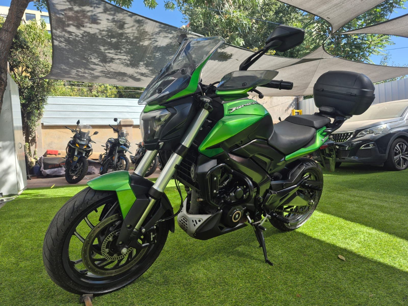 BAJAJ DOMINAR 400 ADV. 2024 6