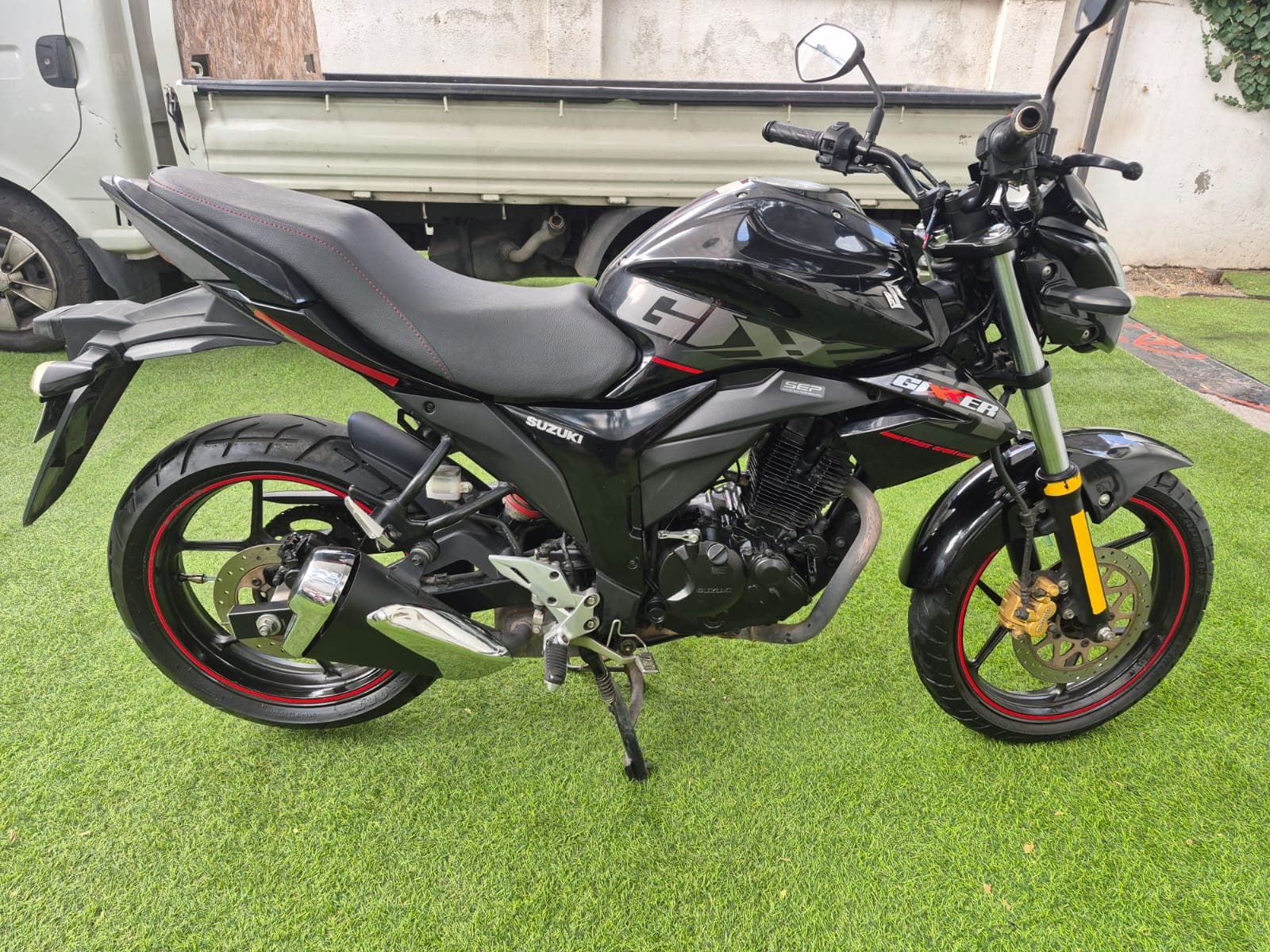 SUZUKI GIXXER 150 DI 2019 NAKED 2