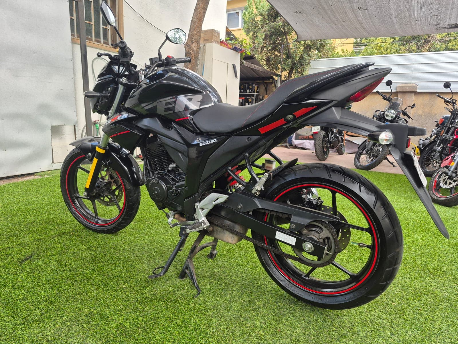SUZUKI GIXXER 150 DI 2019 NAKED 5