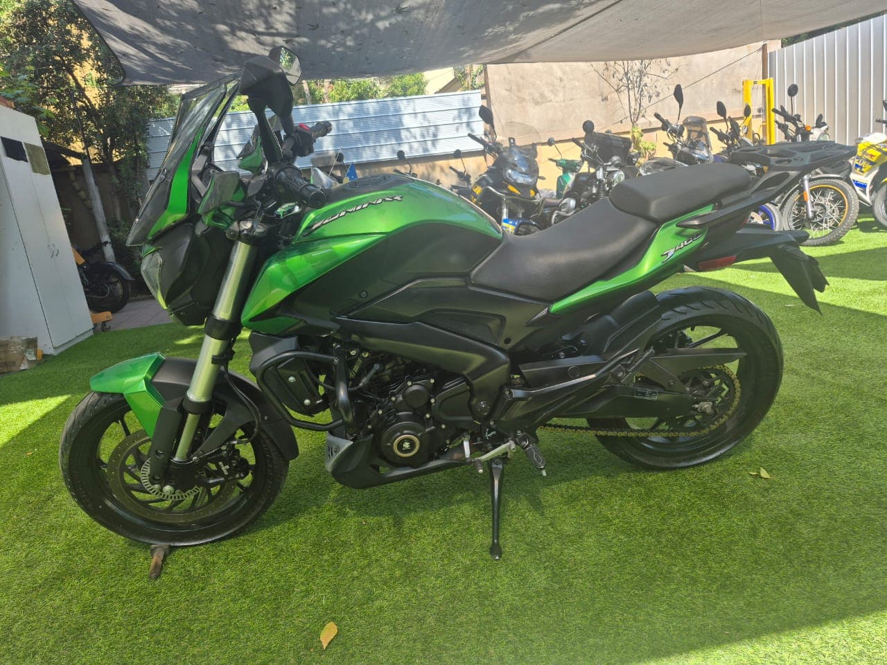 BAJAJ DOMINAR 400 ADV. año 2024 3