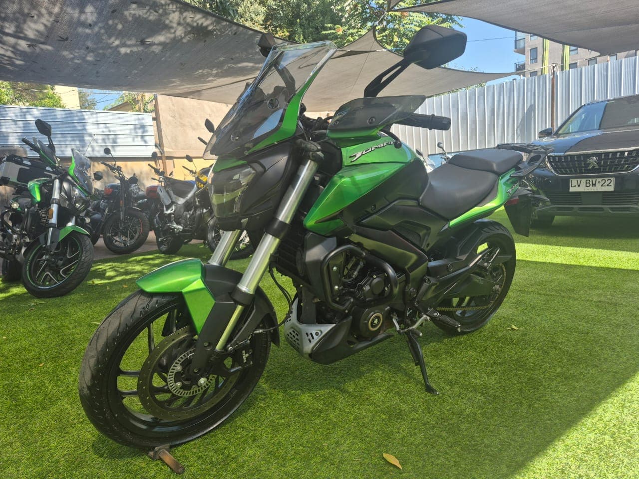 BAJAJ DOMINAR 400 ADV. año 2024 4