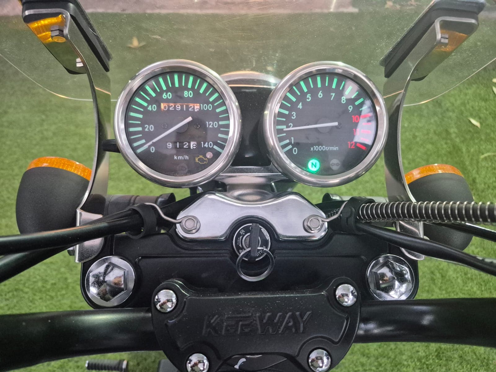 KEEWAY SUPERLIGTH 200 2025 5