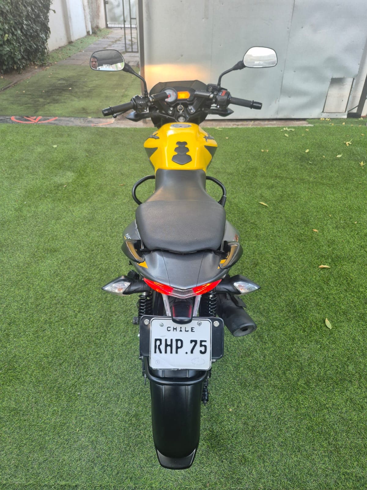 BAJAJ PULSAR 125 NS 2021 4