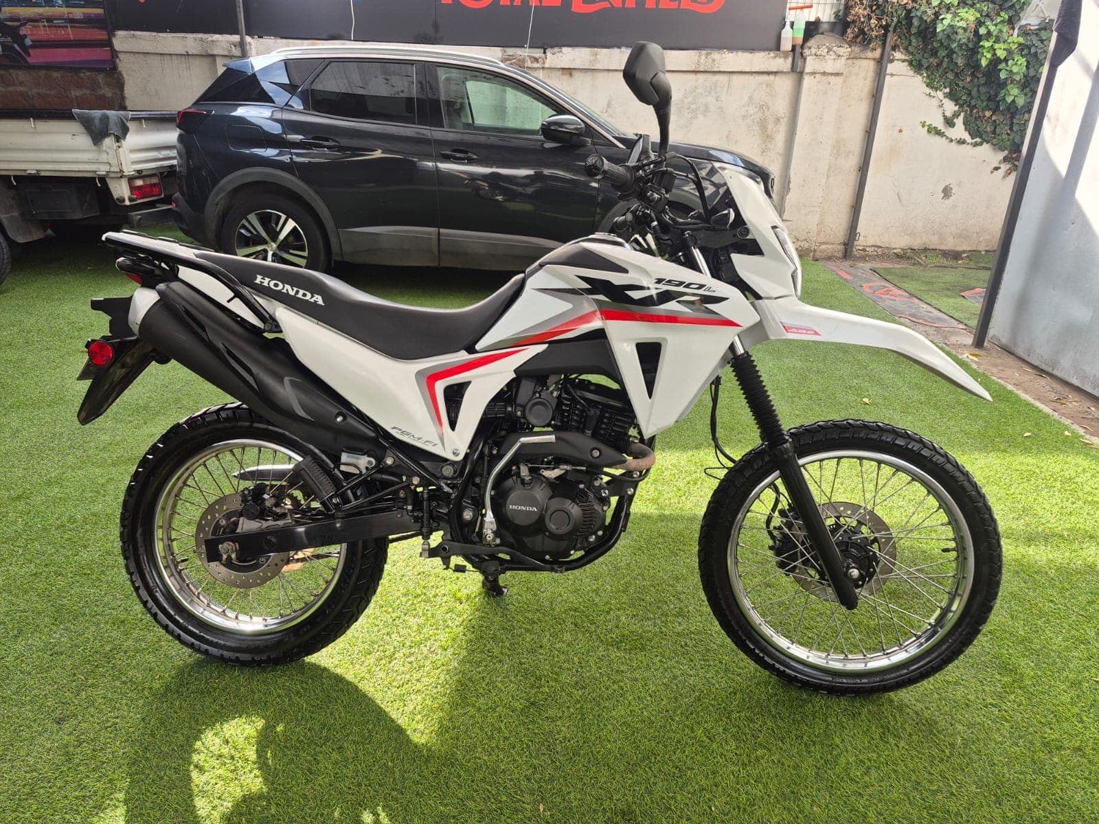 HONDA XR190 2025  3