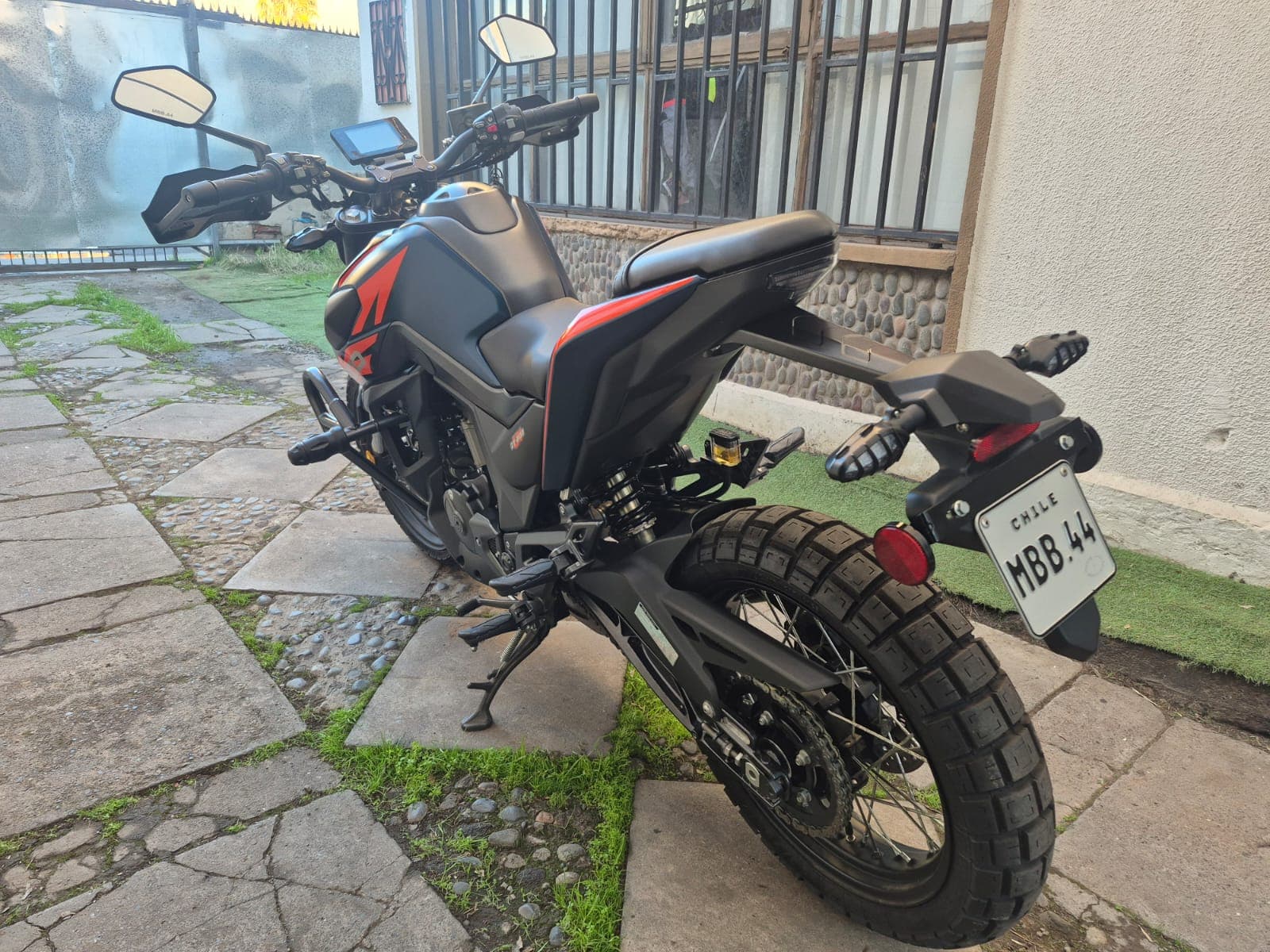 Zontes ZT200-U1 2025 | Solo 85 km | Prácticamente nueva 4