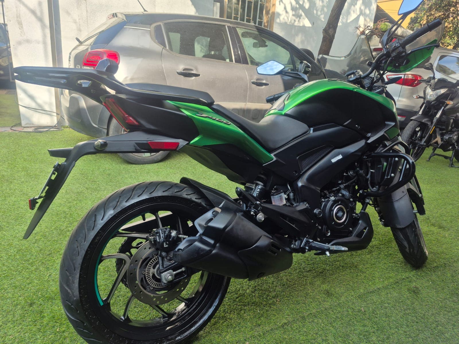 BAJAJ DOMINAR 400 ADV 2023 5