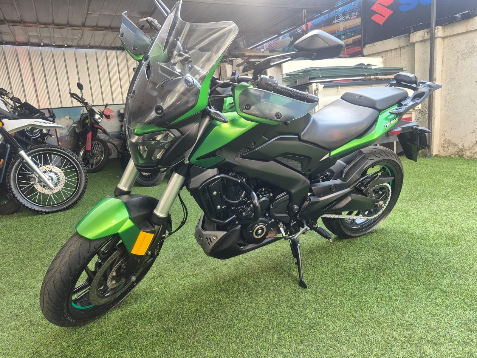 BAJAJ DOMINAR 400 ADV 2023 4