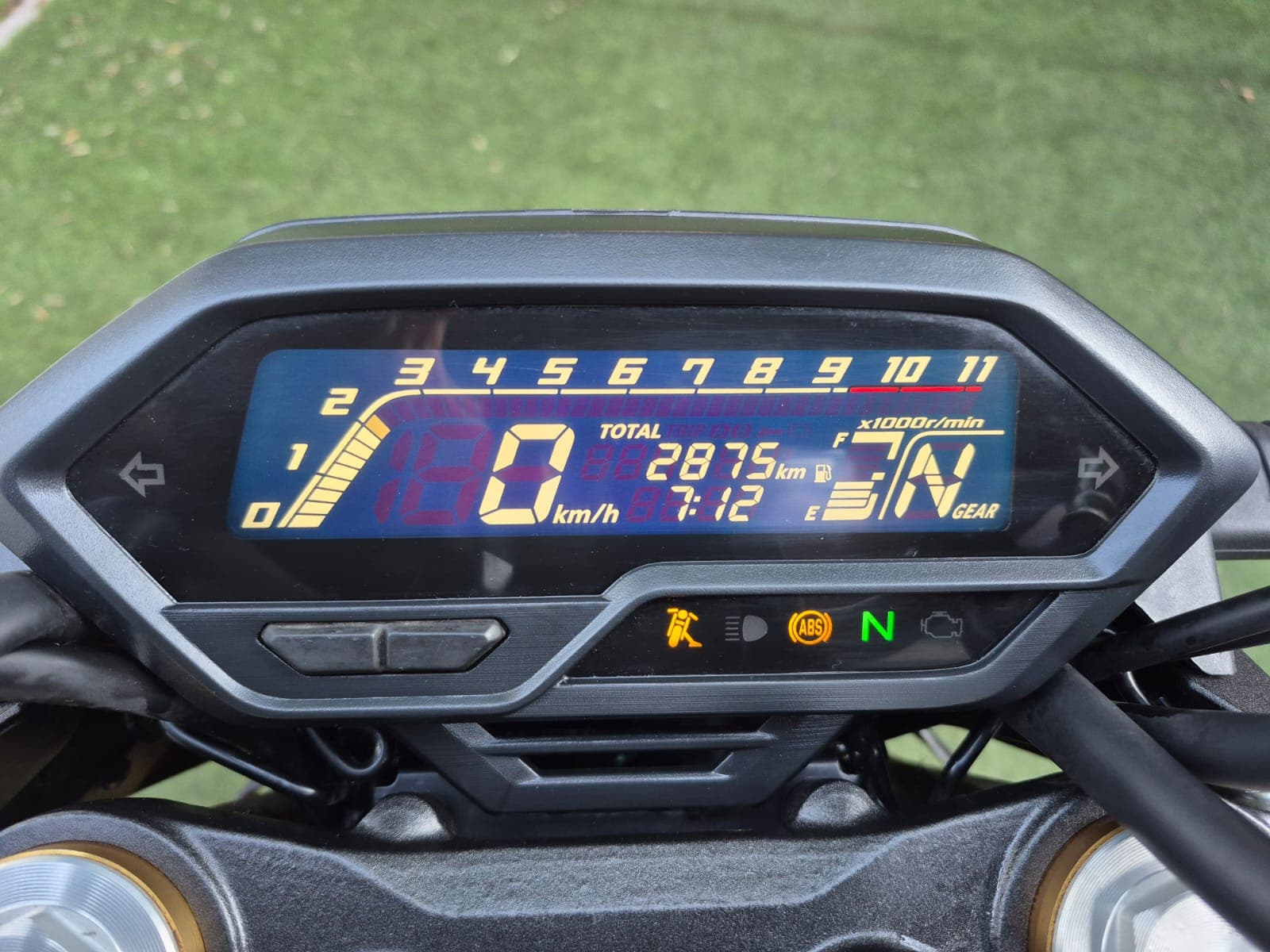 HONDA CB190R 2025 9