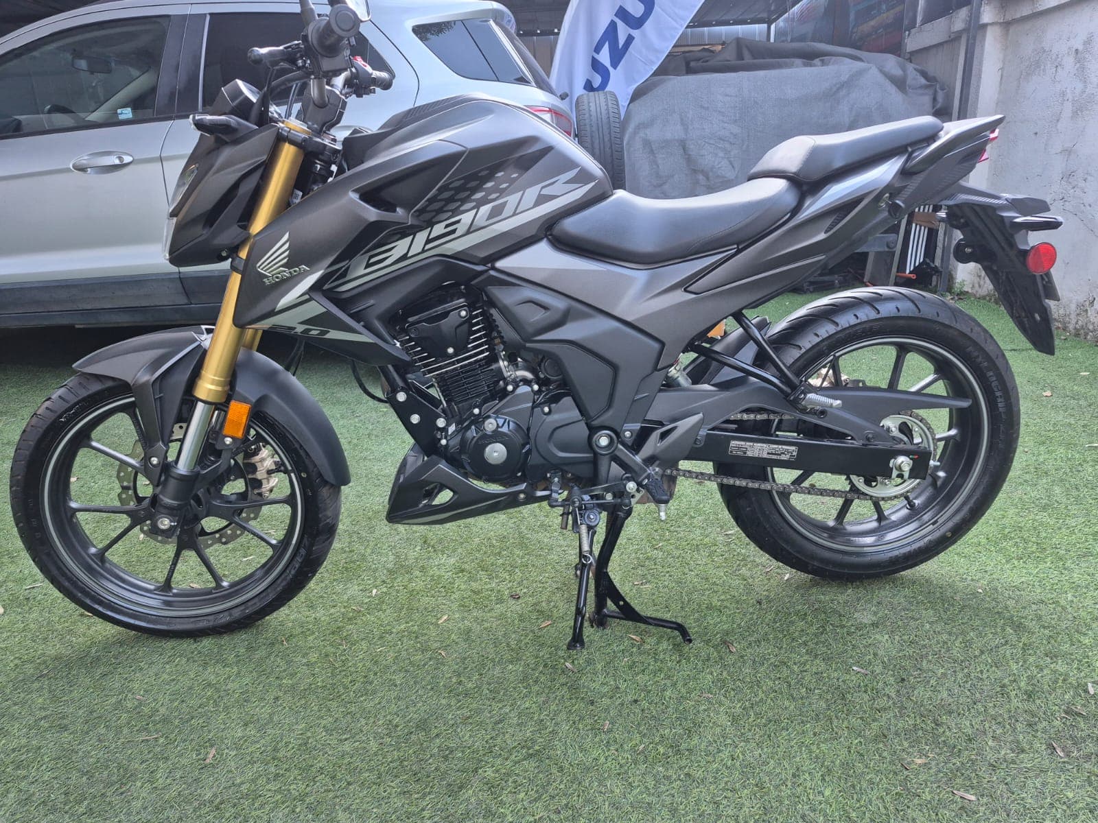 HONDA CB190R 2025 6
