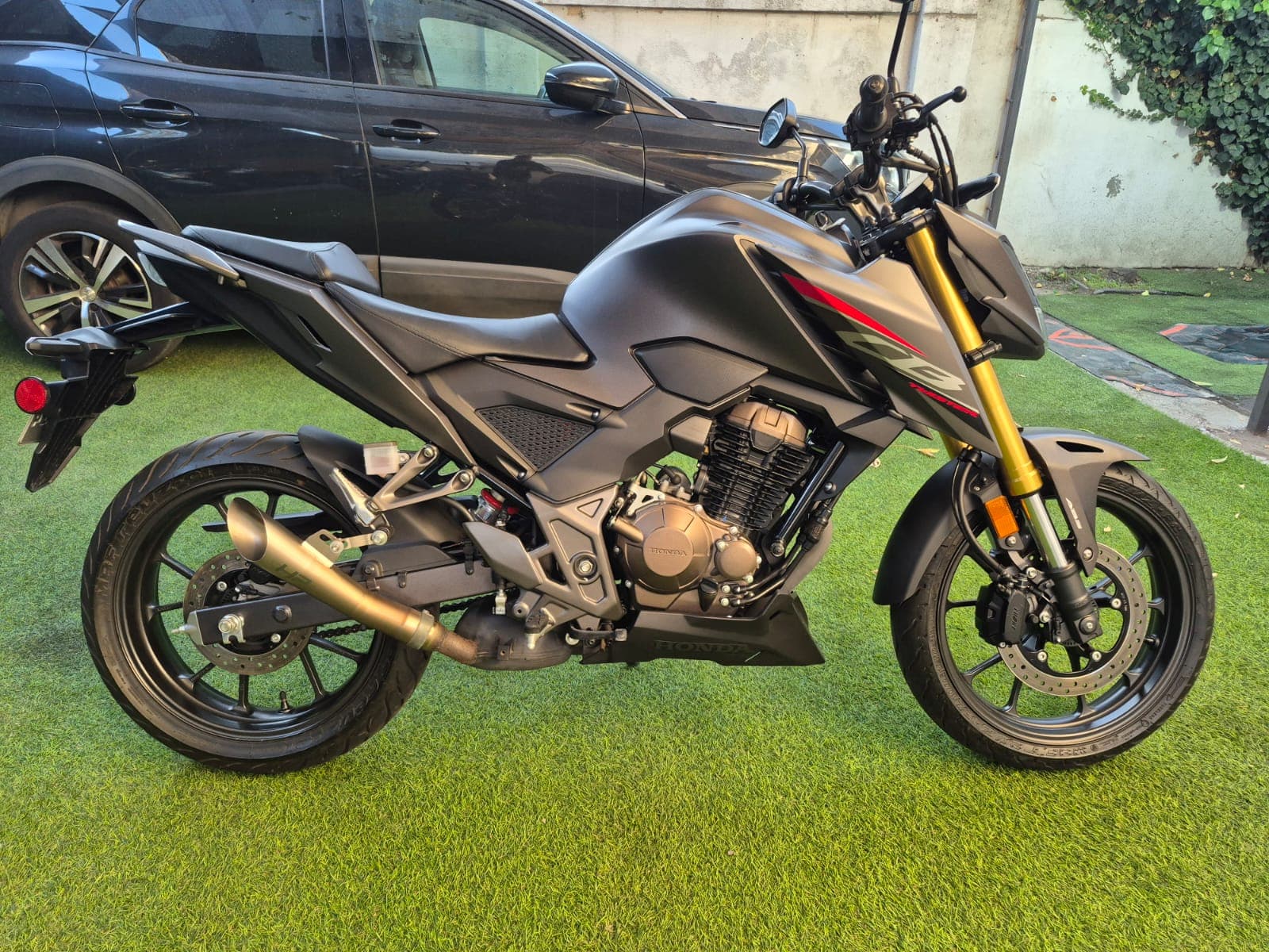 Honda CB300 Twister 2026 - Pronto Disponible! 2