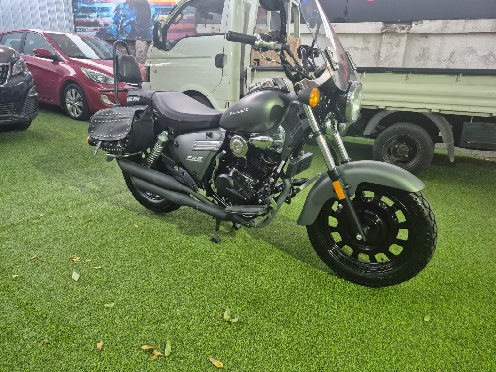 KEEWAY SUPERLIGTH 200 2025